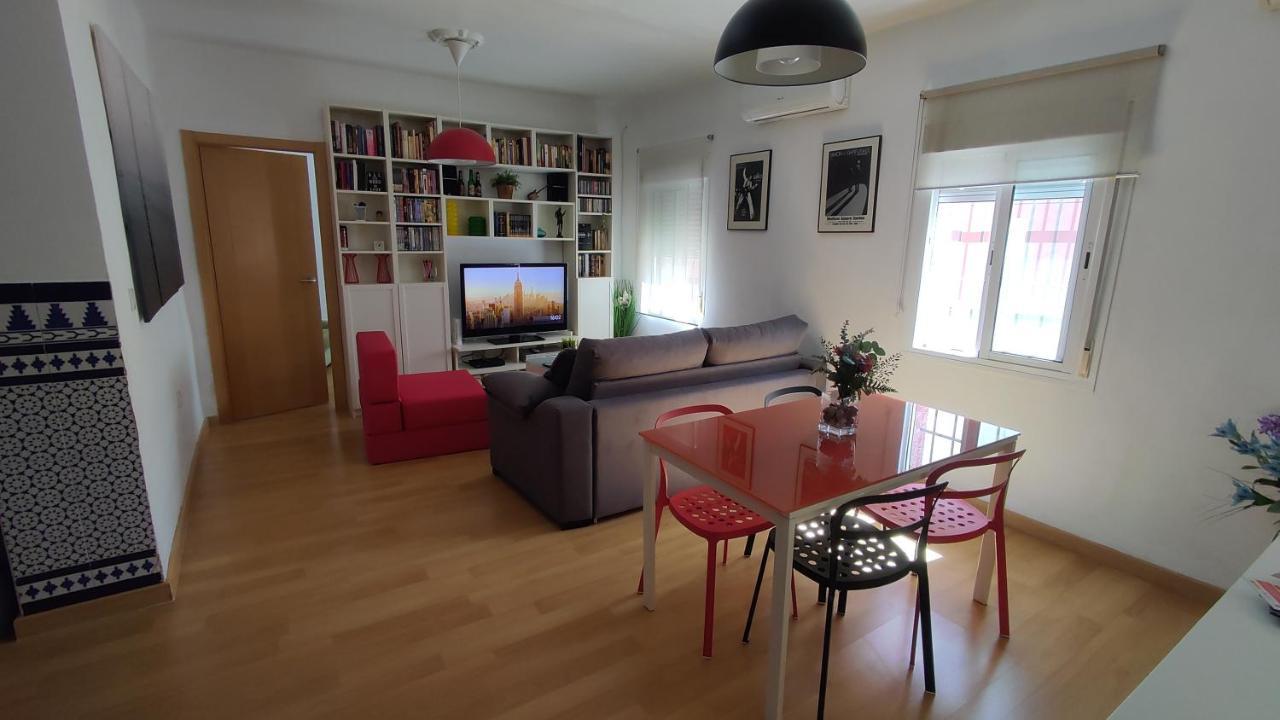 Apartamento En Triana Sevilla Kültér fotó